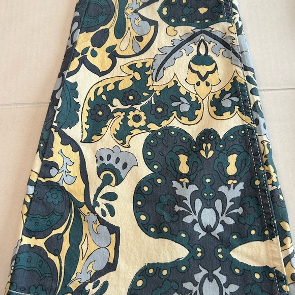 Free People We The Free Penny Pull-On Printed Flare Jeans Sand Color Combo Sz 27 - Picture 3 of 8